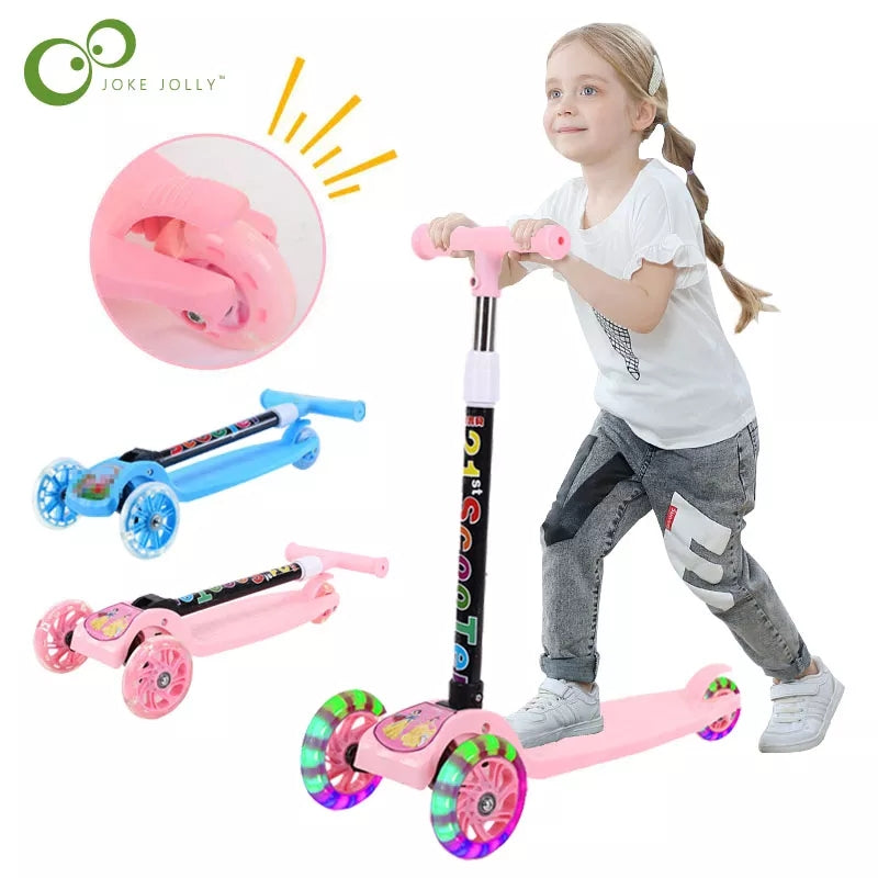 Trottinette pour enfant de 2 à 6 ans disponible en rose ou bleu